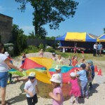 Piknik Integracyjny z Przedszkolakami z ,, Radosnej Dolinki" w Żarnowie z okazji Dnia Dziecka Piknik Integracyjny z Przedszkolakami z ,, Radosnej Dolinki" w Żarnowie z okazji Dnia Dziecka